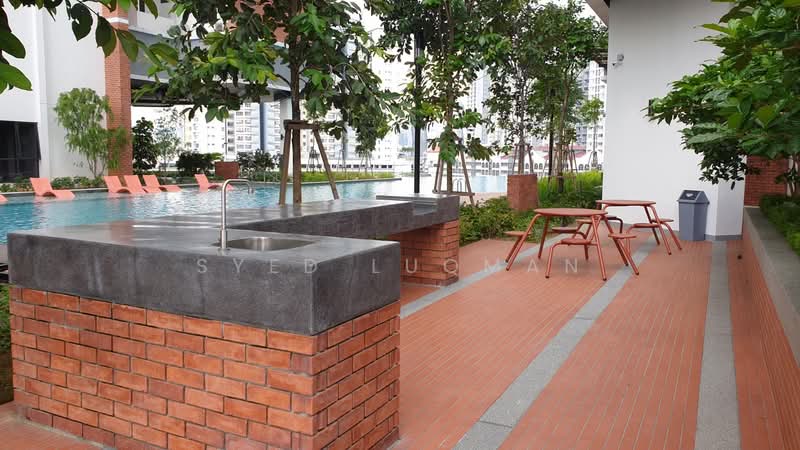 Servis Apartment untuk Disewa di The Birch - Syed Luqman - Pool - PropertyGuru.com.my