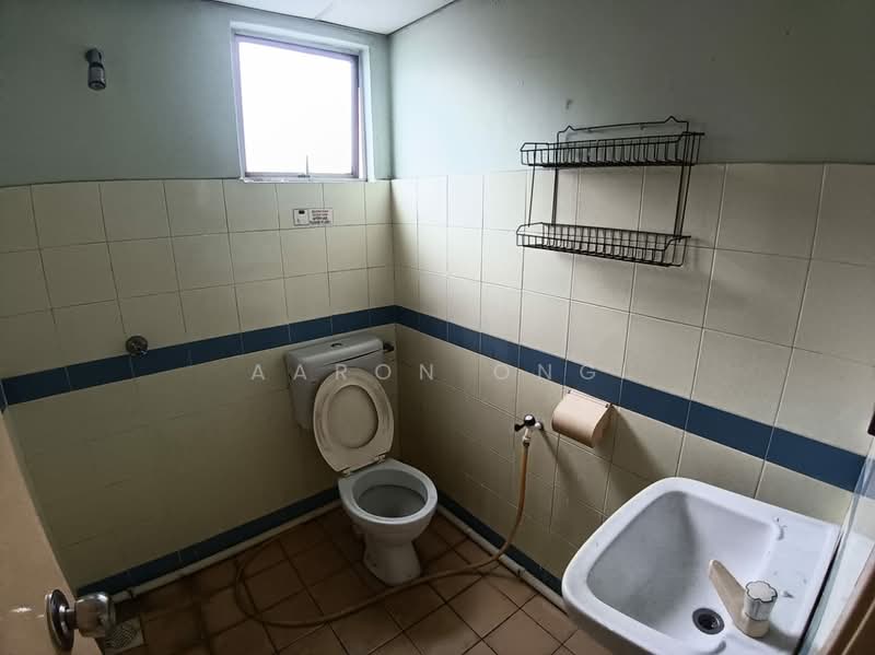 Condominium for Sale at Prima Setapak Condominium - Aaron Ong - Bathroom - PropertyGuru.com.my