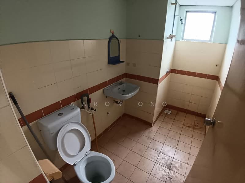 Condominium for Sale at Prima Setapak Condominium - Aaron Ong - Bathroom - PropertyGuru.com.my