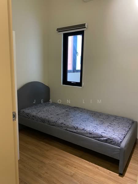 Service Residence for Sale at The Amber Residence @ TwentyFive.7 - Jeson Lim - Bedroom - PropertyGuru.com.my