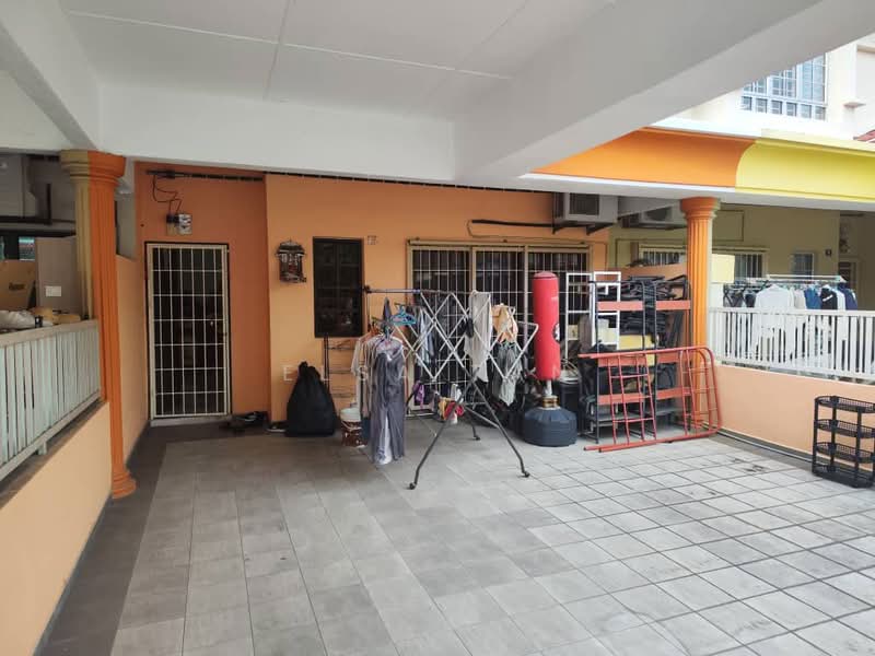 2-storey Terraced House for Sale in Klang (Selangor) - Elsa Tan - Exterior - PropertyGuru.com.my