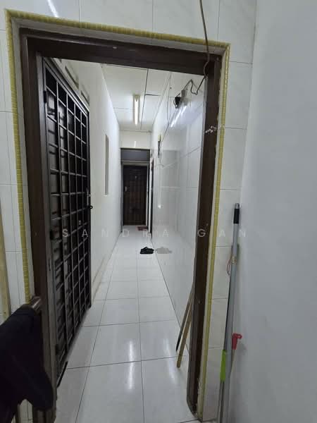 2-storey Terraced House for Sale in Taman Sri Tebrau (Johor Bahru) - Sandra Gan - Corridor - PropertyGuru.com.my
