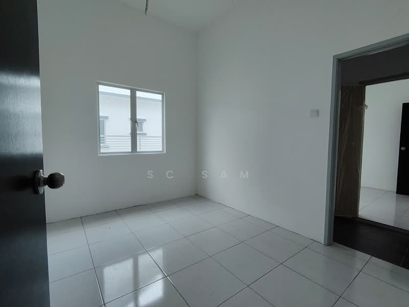 Semi-Detached House for Sale in Pekan Kapar (Kapar) - SC Sam - Interior - PropertyGuru.com.my
