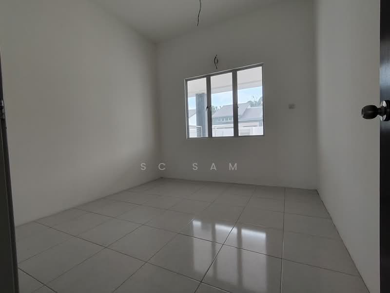 Semi-Detached House for Sale in Pekan Kapar (Kapar) - SC Sam - Interior - PropertyGuru.com.my