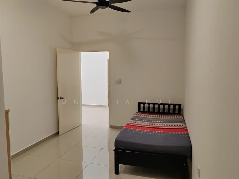 Rumah Teres 2 Tingkat untuk Disewa di Bandar Sri Sendayan (Negeri Sembilan) - Ong Jia Hui - Bedroom - PropertyGuru.com.my