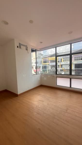 Shop for Rent in Seksyen 7 (Shah Alam) - Marcus Tan - Interior - PropertyGuru.com.my