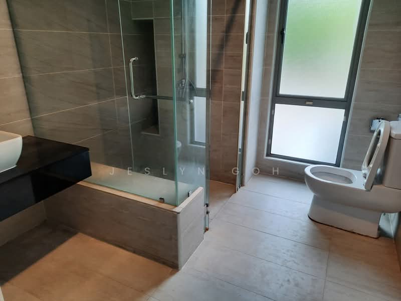 Rumah Teres 2 Tingkat untuk Dijual di Setia Eco Glades (Cyberjaya) - Jeslyn Goh - Bathroom - PropertyGuru.com.my