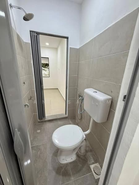 Rumah Teres 1 Tingkat untuk Dijual di Johor Bahru (Johor) - Vanessa Lim - Bathroom - PropertyGuru.com.my