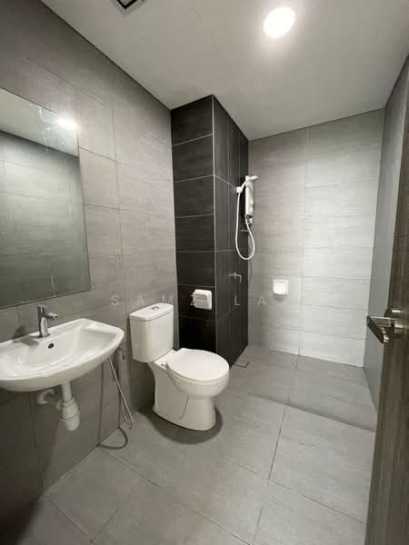Kediaman Servis untuk Disewa di The New Duo @ Edumetro - Samz Lai - Bathroom - PropertyGuru.com.my