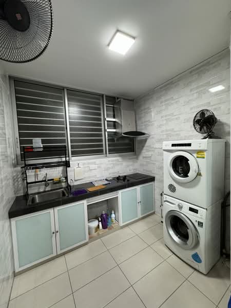 Kondominium untuk Disewa di The Z Residence - Wan Hung Liew - Kitchen - PropertyGuru.com.my