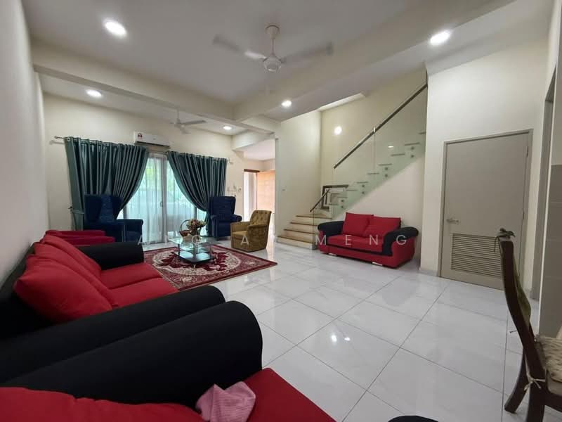 3-storey Terraced House for Sale in D'Island (Puchong) - Ang Ah Meng - Living Room - PropertyGuru.com.my