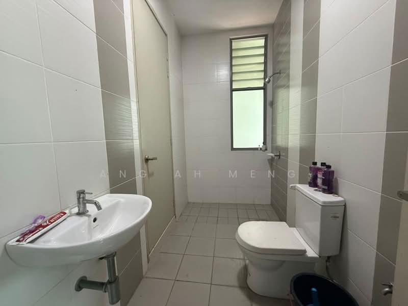 3-storey Terraced House for Sale in D'Island (Puchong) - Ang Ah Meng - Bathroom - PropertyGuru.com.my