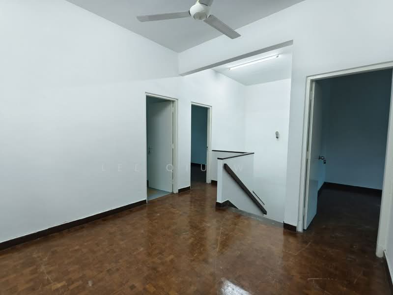 Semi-Detached House for Sale in Taman Kolam Air (Johor Bahru) - Lee Qiu Wen - PropertyGuru.com.my