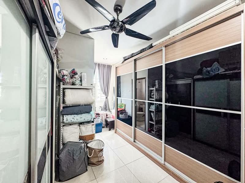 Rumah Teres 2-Tingkat untuk Dijual di Perdana College Heights (Mantin) - Ewat Khairul - Interior - PropertyGuru.com.my