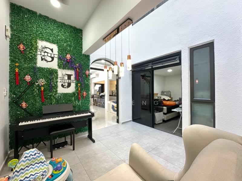 Rumah Teres untuk Dijual di Iskandar Puteri (Nusajaya) (Johor) - Max Keng - Living Room - PropertyGuru.com.my