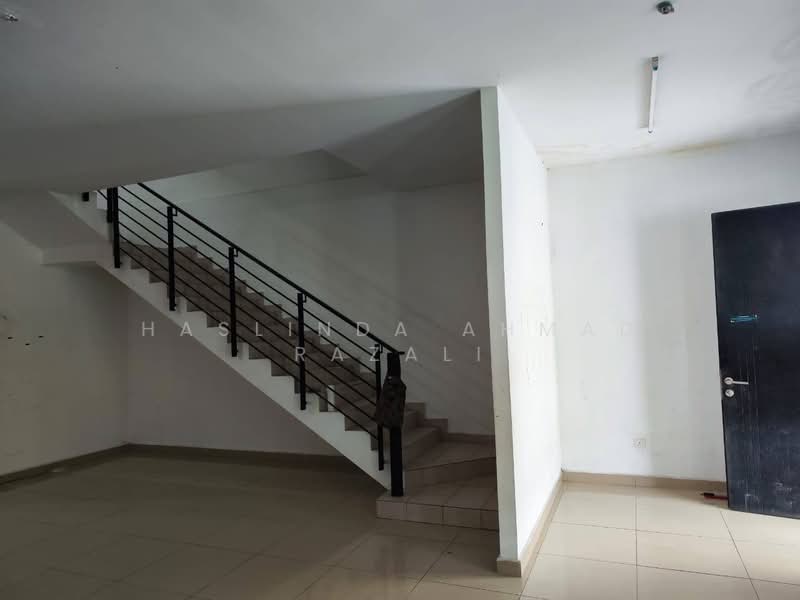 3-storey Terraced House for Rent in Bangi (Selangor) - Haslinda Ahmad Razali - Interior - PropertyGuru.com.my