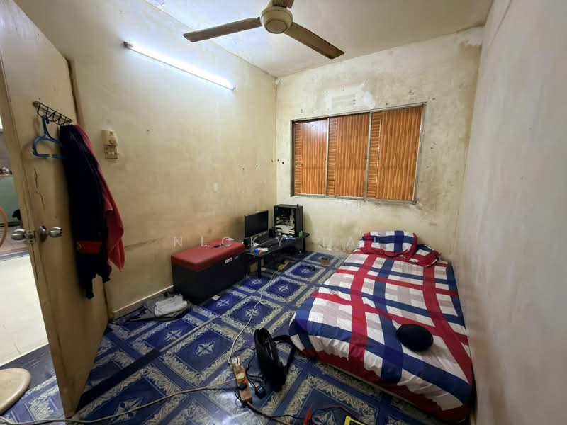 2-storey Terraced House for Sale in Taman Puchong Perdana (Puchong) - Nicky Lai - Bedroom - PropertyGuru.com.my