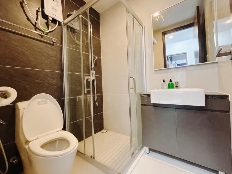 Condominium for Rent at Royal Strand @ Country Garden Danga Bay - Chris Liew - Bathroom - PropertyGuru.com.my