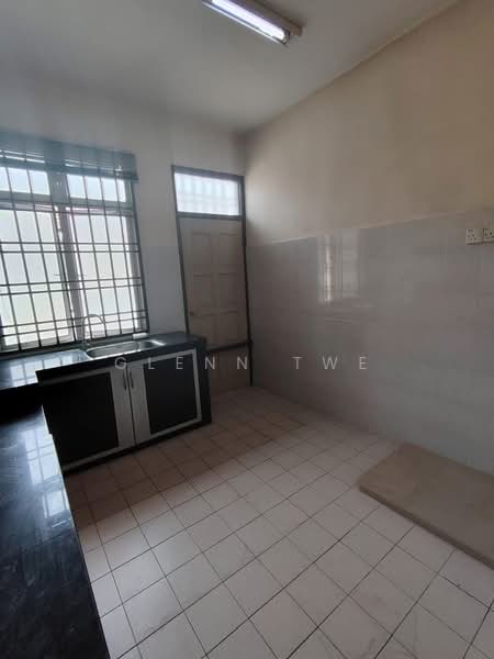 Terraced House for Rent in Taman Nusa Bestari (Iskandar Puteri (Nusajaya)) - Glenn Twe - Kitchen - PropertyGuru.com.my