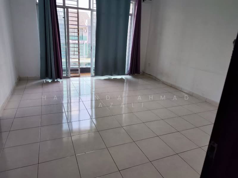 3-storey Terraced House for Sale in Bangi (Selangor) - Haslinda Ahmad Razali - Interior - PropertyGuru.com.my