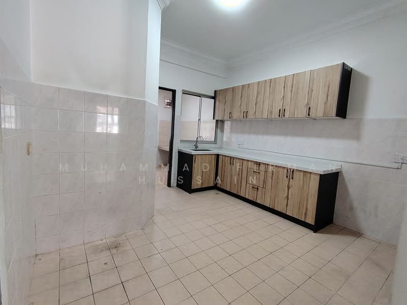 2-storey Terraced House for Sale in Bukit Rimau (Shah Alam) - Muhammad Firman Hussain - Kitchen - PropertyGuru.com.my