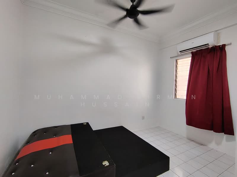 2-storey Terraced House for Sale in Bukit Rimau (Shah Alam) - Muhammad Firman Hussain - Bedroom - PropertyGuru.com.my