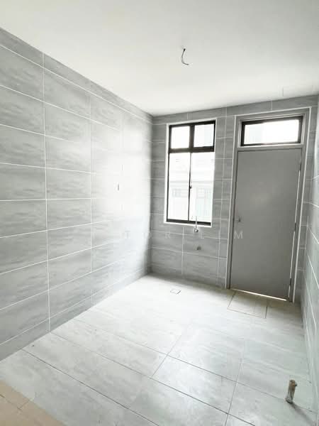 Rumah Teres 2 Tingkat untuk Dijual di Taman Bestari Indah (Ulu Tiram) - Victor Lim - Interior - PropertyGuru.com.my