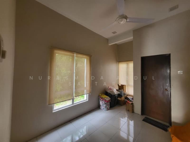 Rumah Teres 2 Tingkat untuk Dijual di Taman Gadong Jaya (Labu) - Nurasmida Abdul Sattar - Interior - PropertyGuru.com.my
