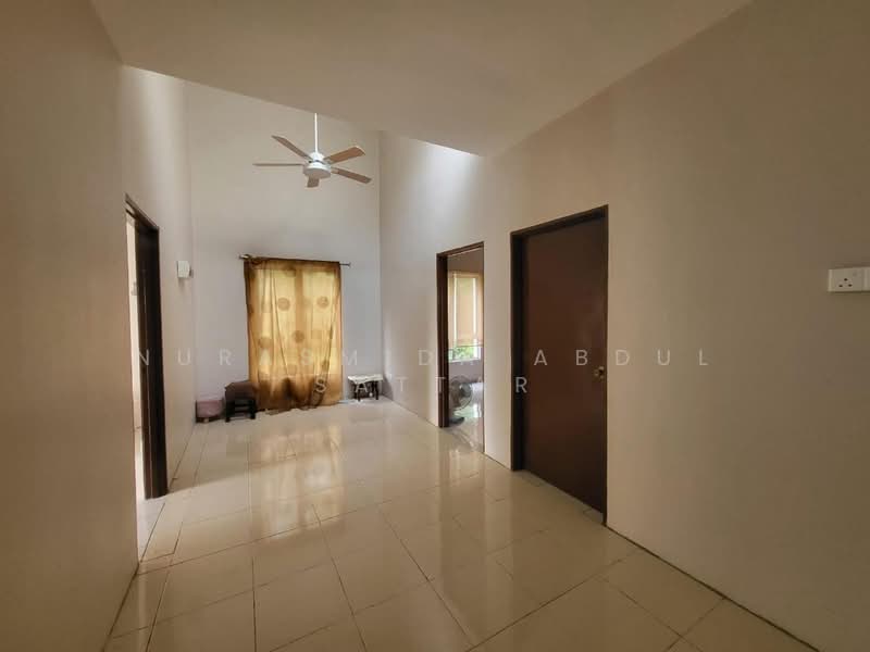 Rumah Teres 2 Tingkat untuk Dijual di Taman Gadong Jaya (Labu) - Nurasmida Abdul Sattar - Interior - PropertyGuru.com.my