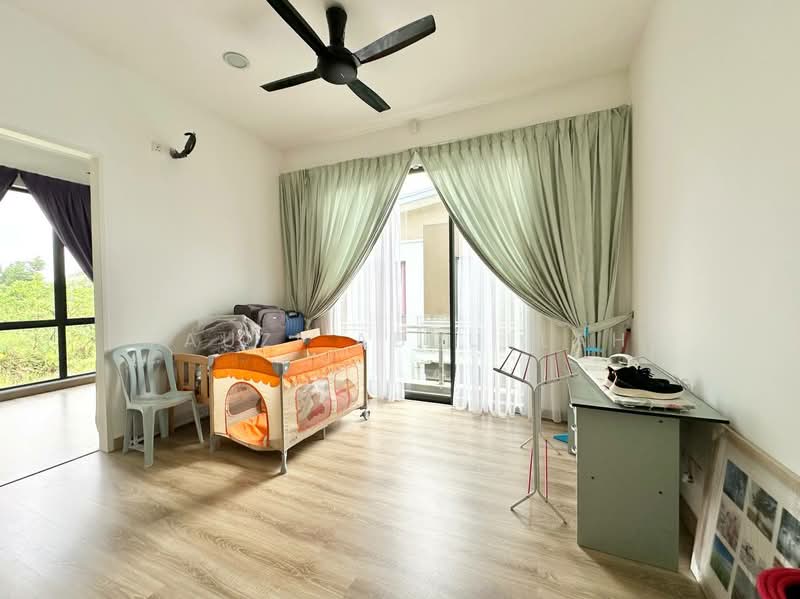 Semi-Detached House for Sale in Diamond City (Semenyih) - Fauzi Abdullah - Bedroom - PropertyGuru.com.my