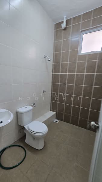 Rumah Teres 3 Tingkat untuk Dijual di Butterworth (Penang) - Chiam Hooi Chai - Bathroom - PropertyGuru.com.my