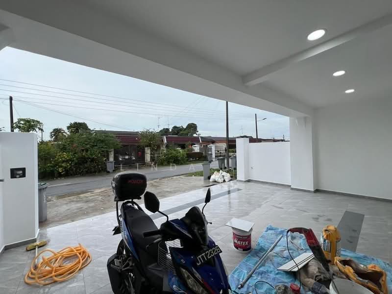 Rumah Teres 1.5 Tingkat untuk Disewa di Taman Abad (Johor Bahru) - Linda Lee - Exterior - PropertyGuru.com.my