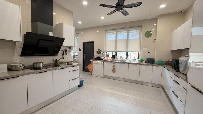 Bungalow House untuk Dijual di Kota Kemuning (Shah Alam) - Anjoe Tang - Kitchen - PropertyGuru.com.my