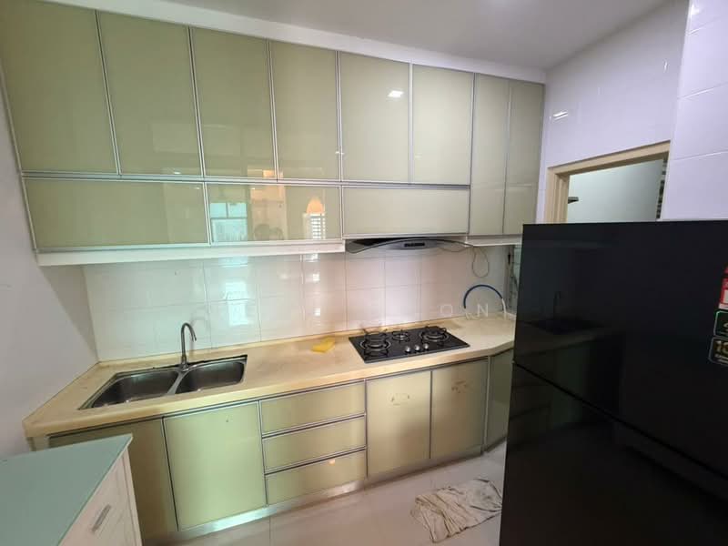 Condominium for Sale at Boulevard Condominium (BLVD) - Febe Soon - Kitchen - PropertyGuru.com.my