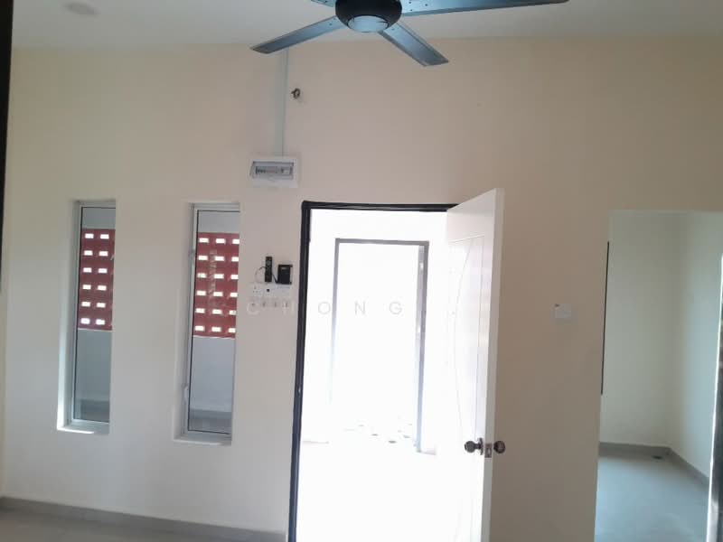 1-storey Terraced House for Rent in Beranang (Selangor) - Chong . - Interior - PropertyGuru.com.my