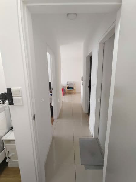 Condominium for Rent at The Greens @ Subang West - Maple Kok - Corridor - PropertyGuru.com.my