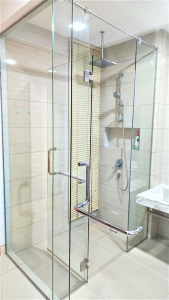 Servis Apartment untuk Disewa di Tropicana Gardens - Andrew Chen - Bathroom - PropertyGuru.com.my