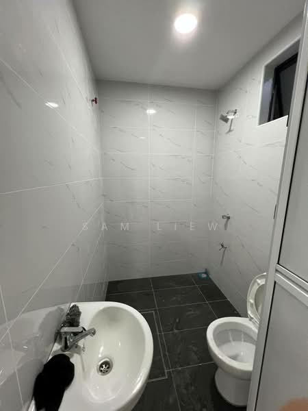 Rumah Teres 1 Tingkat untuk Disewa di Taman Abad (Johor Bahru) - Sam Liew - Bathroom - PropertyGuru.com.my