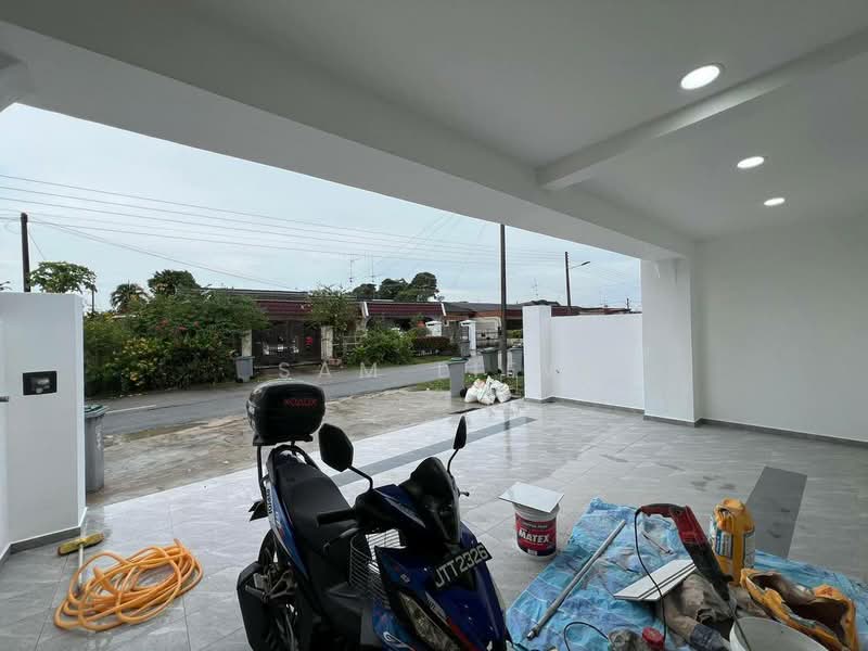 Rumah Teres 1 Tingkat untuk Disewa di Taman Abad (Johor Bahru) - Sam Liew - Exterior - PropertyGuru.com.my