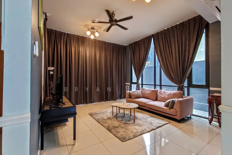 3.5-storey Terraced House for Rent in Damansara Perdana (Selangor) - Bryan Liew - Living Room - PropertyGuru.com.my