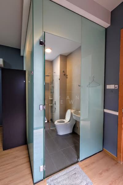 3.5-storey Terraced House for Rent in Damansara Perdana (Selangor) - Bryan Liew - Bathroom - PropertyGuru.com.my