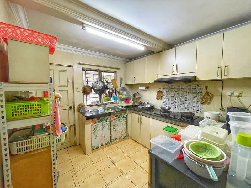 Rumah Teres 2 Tingkat untuk Dijual di Bangi (Selangor) - Muhammad Zhariff Nasharudin - Kitchen - PropertyGuru.com.my