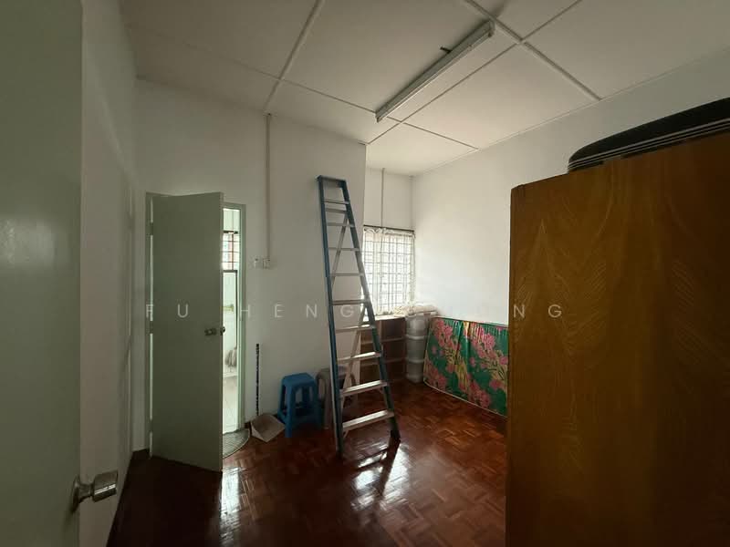 Terraced House for Sale in Johor Bahru (Johor) - Fu Heng Chong - Interior - PropertyGuru.com.my