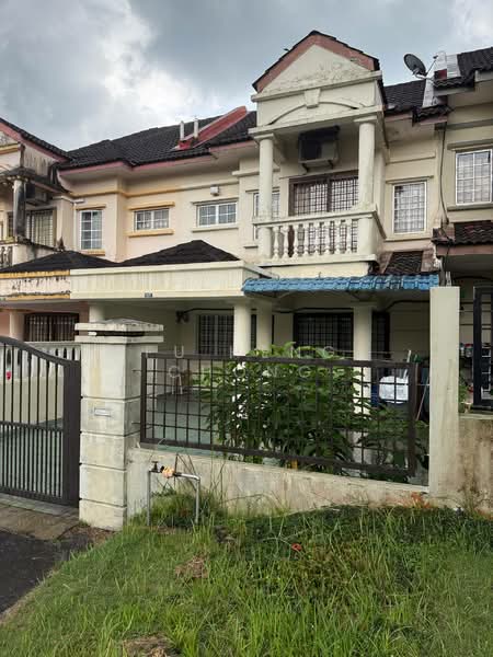 Terraced House for Sale in Johor Bahru (Johor) - Fu Heng Chong - Exterior - PropertyGuru.com.my