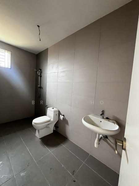 Condominium for Sale at Casa Green Condominium - Brandy Ho - Bathroom - PropertyGuru.com.my