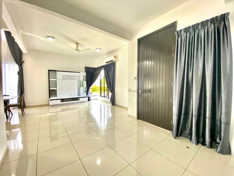 Semi-Detached House for Sale in Setia Ecohill (Semenyih) - Ewat Khairul - Living Room - PropertyGuru.com.my