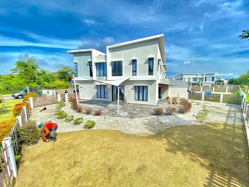 Semi-Detached House for Sale in Setia Ecohill (Semenyih) - Ewat Khairul - Exterior - PropertyGuru.com.my