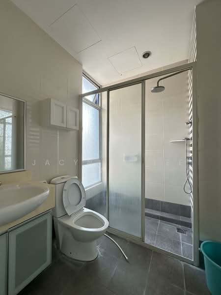 Condominium for Sale at The Brezza - Jacyntha Lee - PropertyGuru.com.my