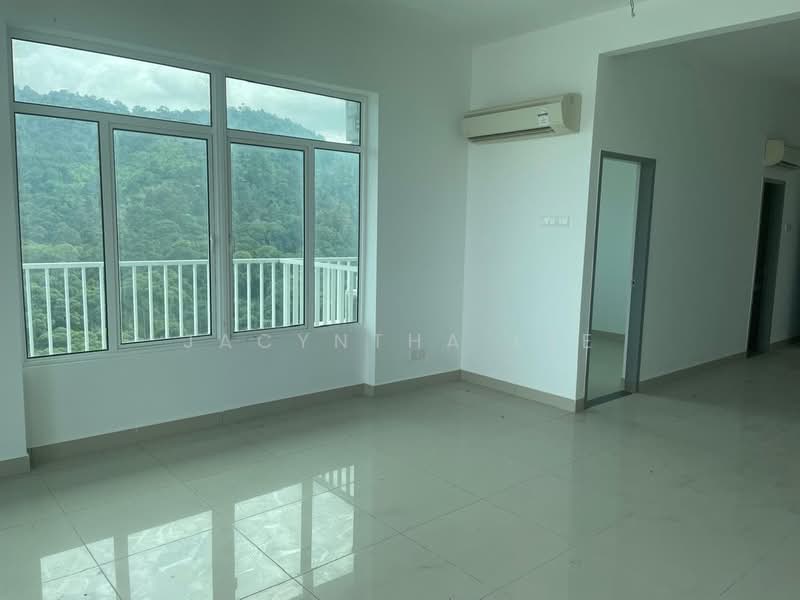Kondominium untuk Dijual di Setia Pinnacle - Jacyntha Lee - Living Room - PropertyGuru.com.my