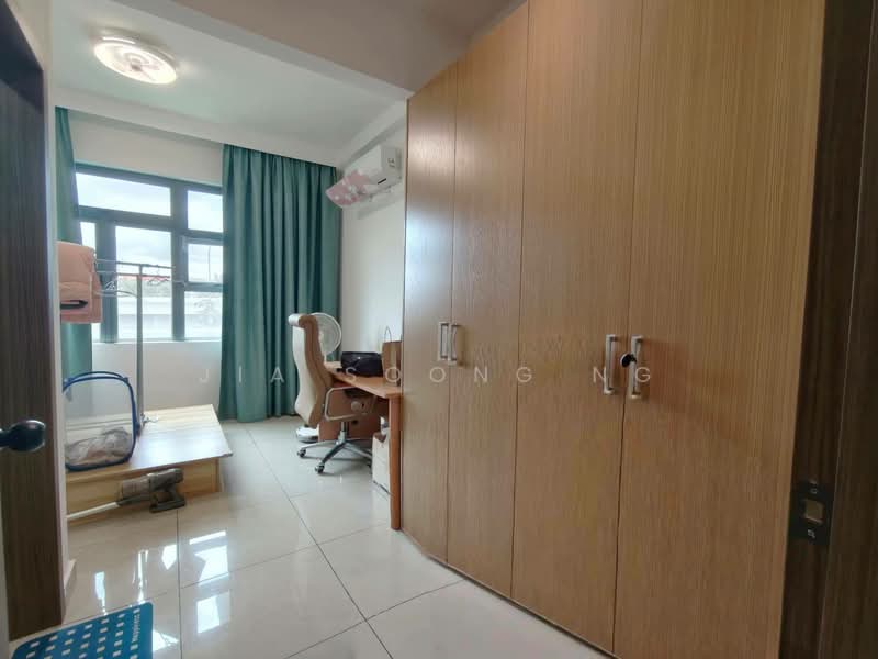 Service Residence for Sale at D'Secret Garden (Pangsapuri Kempas Indah) - JIA SOONG NG - PropertyGuru.com.my